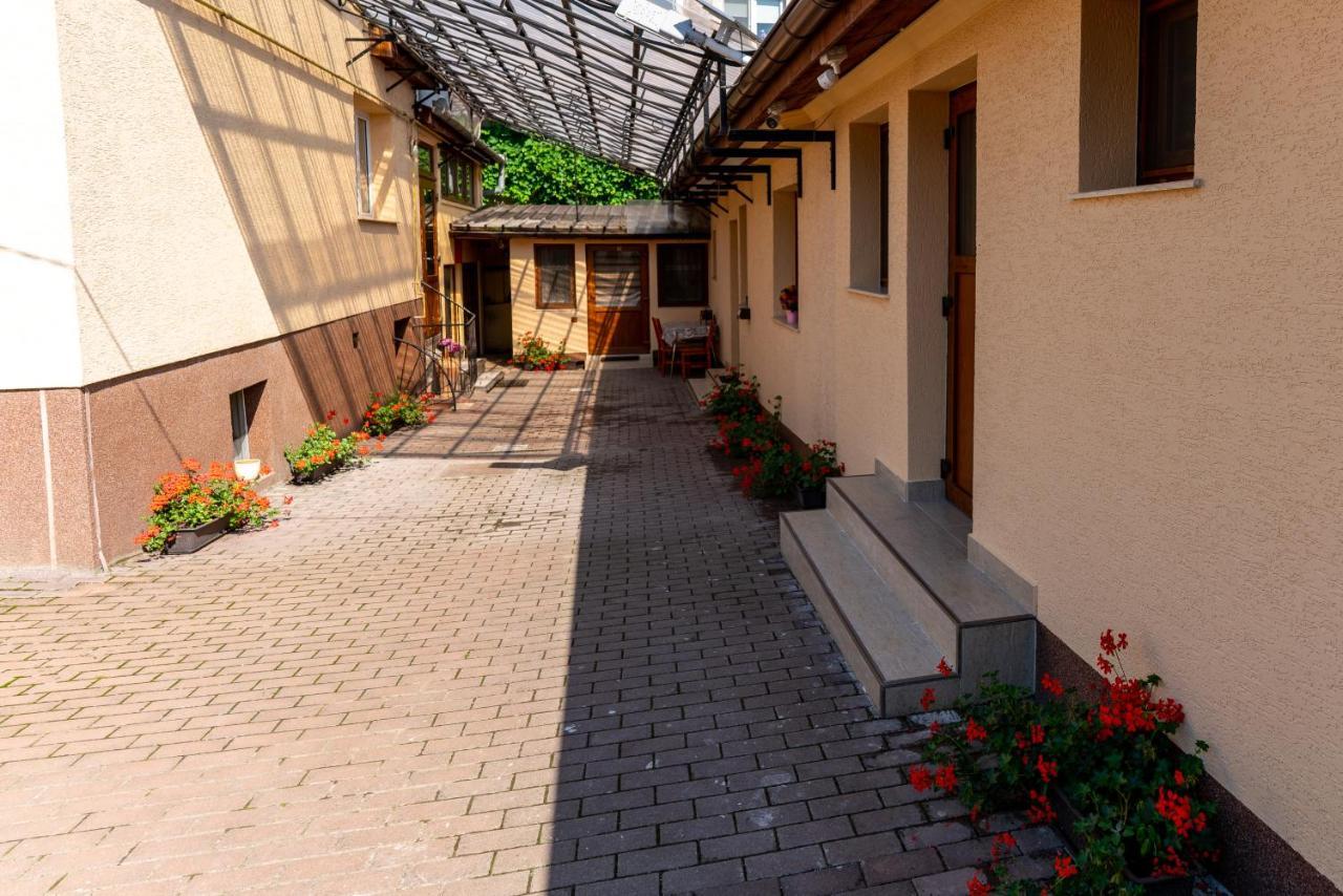 Apartament La Bebe 2 Beds Hunedoara Zewnętrze zdjęcie